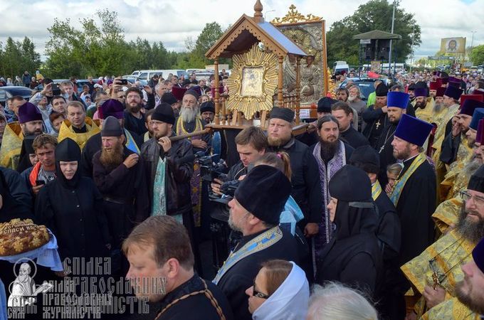 Всеукраинский крестный ход. Ставище. Фотограф Сергей Рыжков