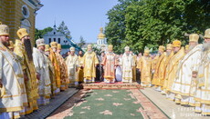 В Киево-Печерской Лавре встретили Афонские иконы и почтили память святой княгини Ольги (ВИДЕО)