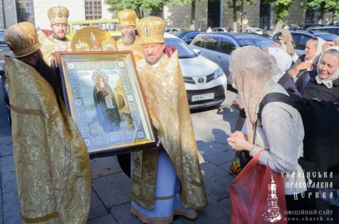 Афонські ікони для України привезуть на батьківщину святого Антонія