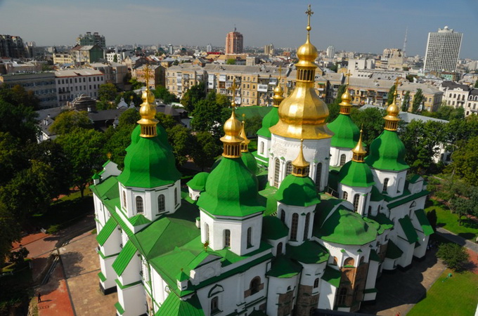 Застройщики в буферной зоне Софийского собора отказываются сносить лишние этажи