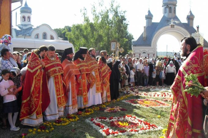 14 серпня на Анниній горі Блаженніший Онуфрій благословить віруючих