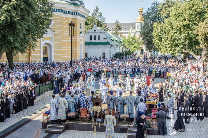 Kiev-Pechersk Lavra celebrates Patron feast day (PHOTO)