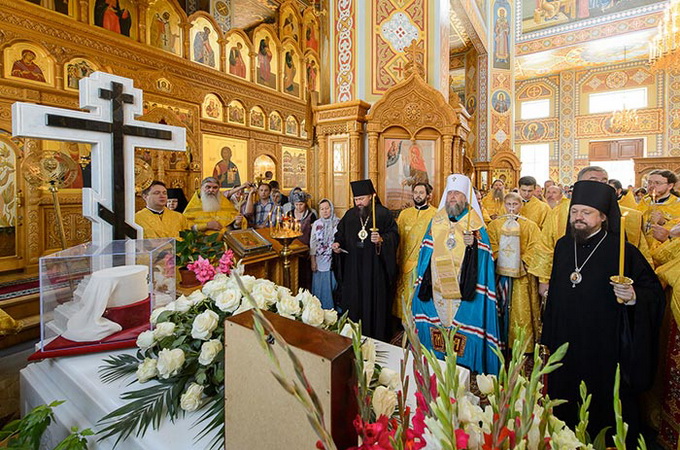 В Алма-Аті молитовно вшанували пам'ять митрополита Йосифа (Чернова)