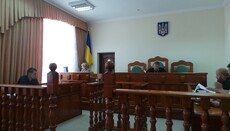 Громада УПЦ  у селі Великий Омеляник тимчасово молиться у пристосованому для цього вагончику