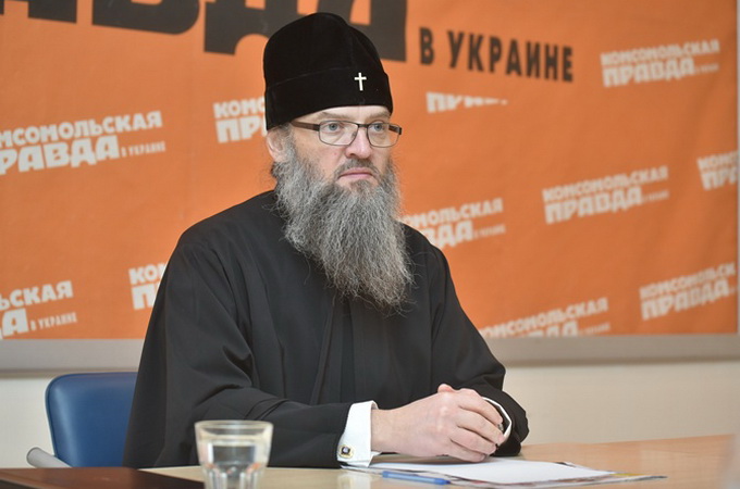 В Сочельник можно есть до первой звезды, а 12 блюд – не обязательны, – митрополит Лука (Коваленко)   