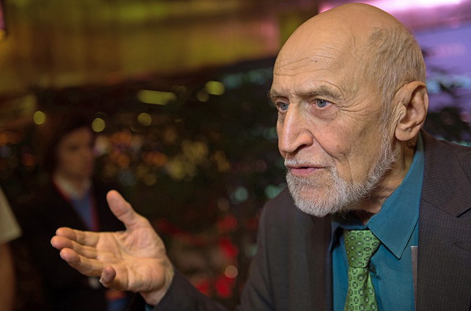 Телеведущий Николай Дроздов мечтает стать монахом, как его знаменитый предок