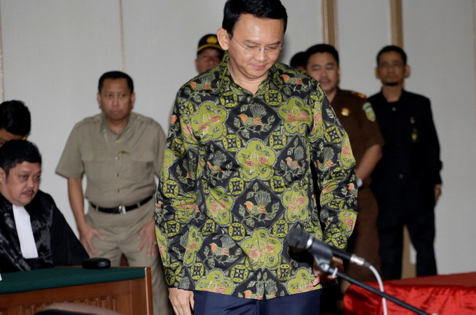 В Индонезии губернатора-христианина отправили в тюрьму за цитату из Корана 