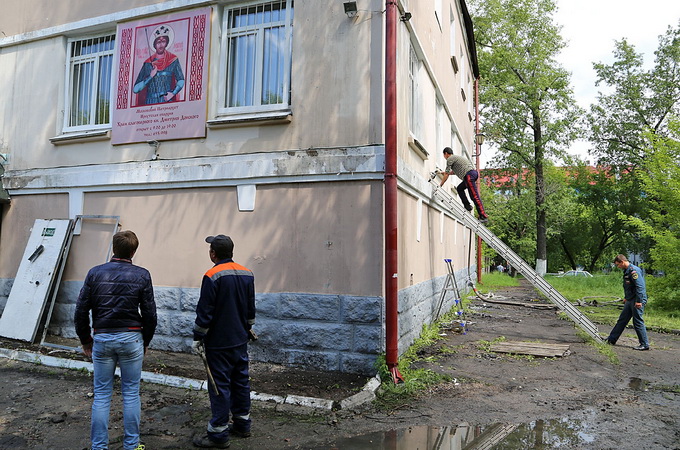 Православный храм уцелел во время масштабного пожара в Иркутске