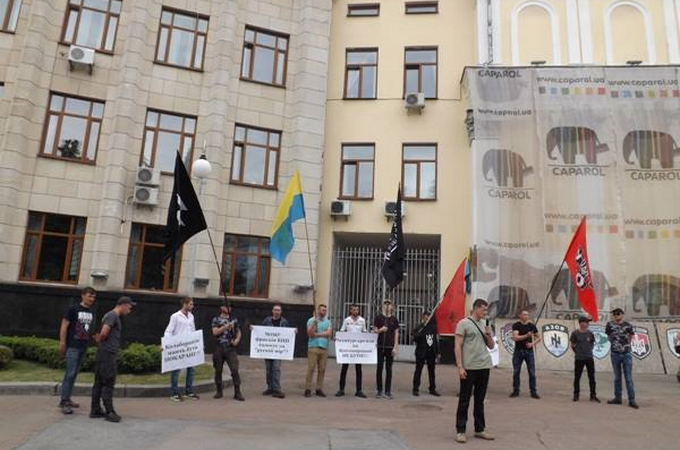 В Житомире радикалы пытаются опротестовать выделение земли монастырю УПЦ 