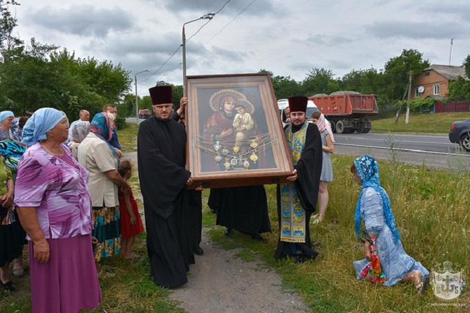 В Святогорской Лавре сняли фильм о проводах чудотворной иконы в Винницу (ВИДЕО)