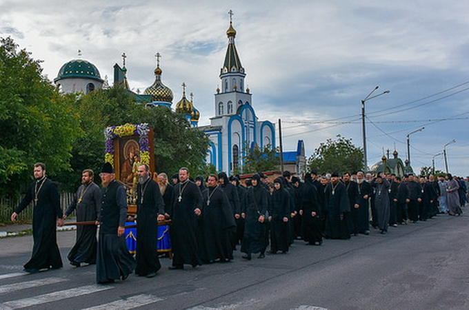 В Винницкой епархии УПЦ прошел Крестный ход в память о Калиновском чуде (ФОТО)