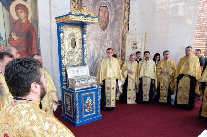 Мощи «патриарха монахов» преподобного Антония Великого встретили в Бухаресте