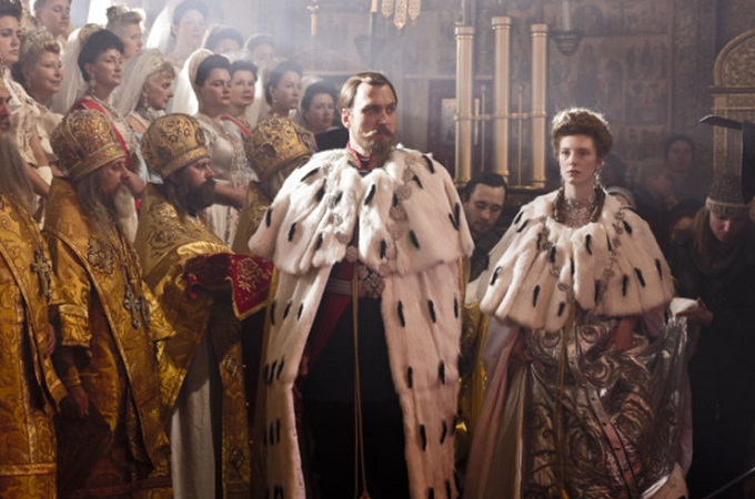 В РПЦ отреагировали на поджог офиса режиссера фильма «Матильда»