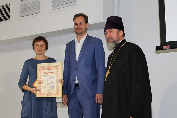 Запорожская епархия наградила меценатов и волонтеров фестиваля «Мама+Я»
