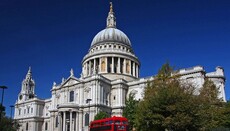 В соборе святого Павла в Лондоне погибла женщина, упав из-под купола