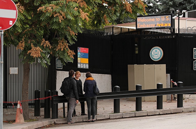 Турция отпустила семью представителя США, заподозренного в связях с Гюленом