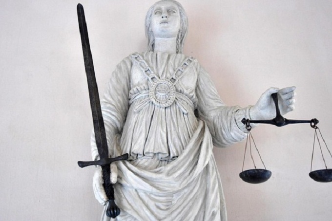 Во Франции судят родителей, которые назвали своего ребенка Джихадом