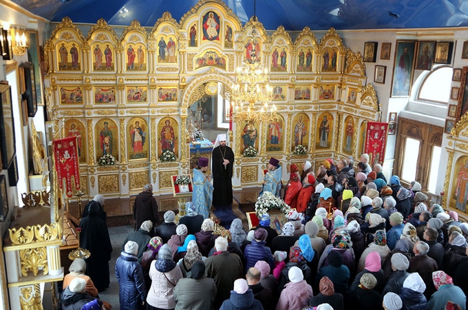 Скорби сопровождают каждого, но христианам легче, – митрополит Митрофан