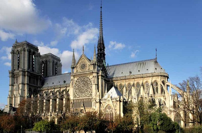 Во Франции сократилось число семинаристов