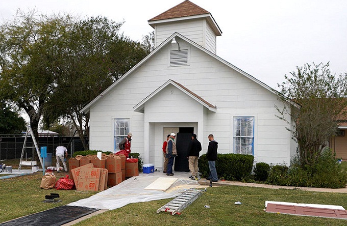 В Техасе предложили снести церковь, в которой погибли 26 человек