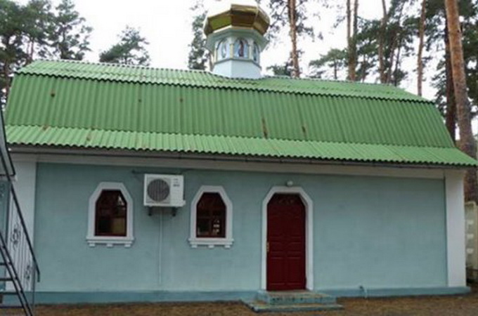 Киевская полиция поймала церковного вора, укравшего 15 литров вина