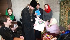 УПЦ приглашает присоединиться к Рождественской акции «Старость в радость»