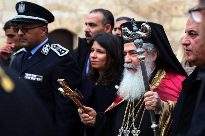 В Вифлееме забросали камнями машину патриарха Иерусалимского (ФОТО, ВИДЕО)