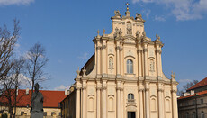 Католики Польши стали меньше причащаться, но чаще крестить детей