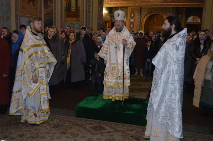 Священнослужители УПЦ поздравили атомщиков Ровенской АЭС с Рождеством 