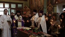 В одесском храме УПЦ отпели погибшего при исполнении инспектора полиции (ВИДЕО)
