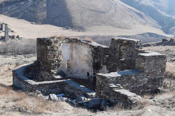 Исследователи уточнили возраст древнего христианского храма в Ингушетии