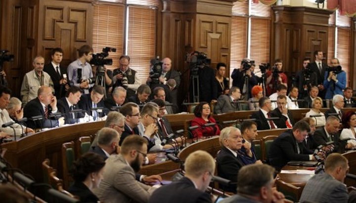 Сейм Латвії проголосував за те, щоб зробити 7 січня вихідним днем
