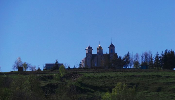 The St. Peter and Paul temple of Kinakhovtsy village of Zbarazh region was placed at the disposal of the Kyiv Patriarchate