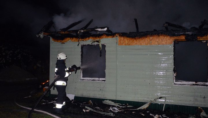 До гасіння пожежі було залучено 13 рятувальників