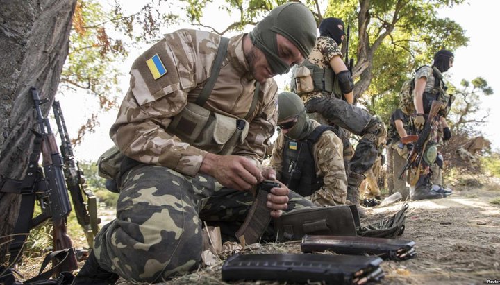 Рабочий момент христианско-военного вышкильного лагеря