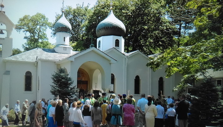 Серафимовская церковь в Си-Клифе (Нью-Йорк)