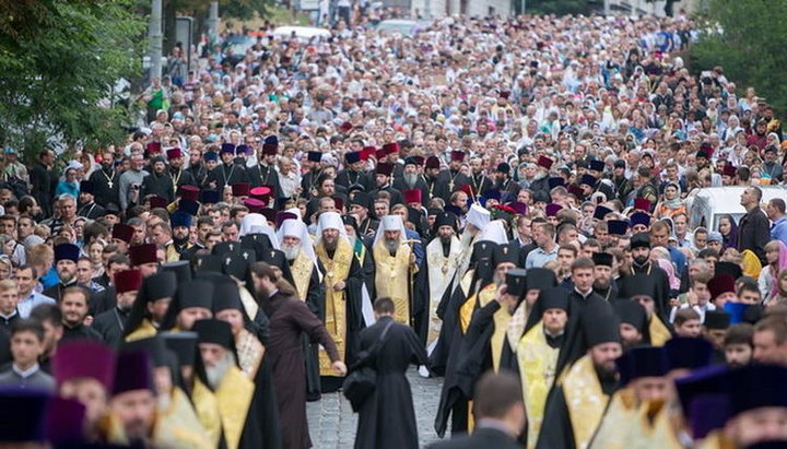 Цьогоріч на хресний хід УПЦ очікується більше 100 000 вірян