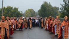 В Александрийской епархии провели крестный ход с молитвой за мир в Украине