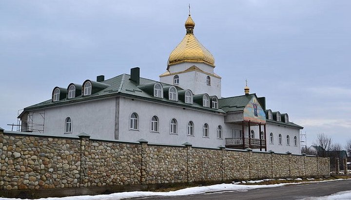 Петро-Павловский Свитязский мужской монастырь УПЦ, Волынская область.