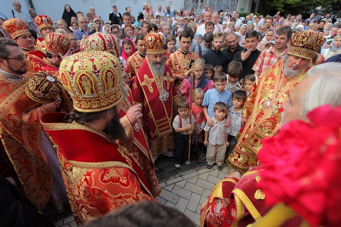 Митрополит Онуфрій звершив Літургію у Флорівському монастирі у день престольного свята (ФОТО)