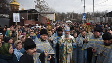 В день Торжества Православия в Запорожье прошел многотысячный крестный ход