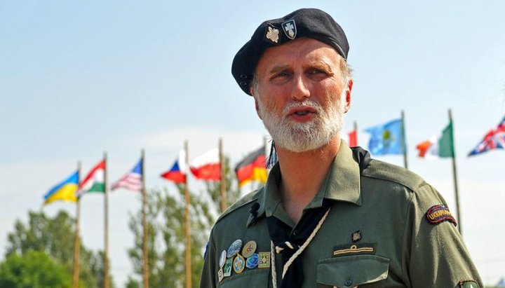 Епископ УГКЦ Борис Гудзяк - член организации Пласт. Фото: Пласт