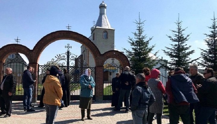 Η εκκλησία του Αγίου Νικολάου της UOC στο Budyatychi τώρα είναι σφραγισμένη. Φωτογραφία: 