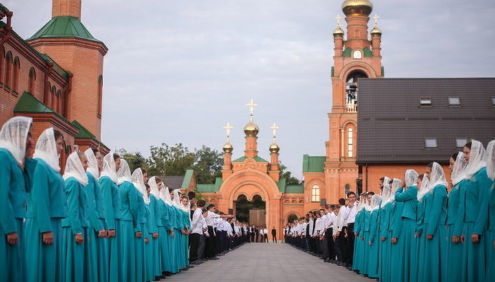 Духовно-професійне училище при Голосіївському монастирі оголосило набір абітурієнтів. Фото: Голосіївська пустинь