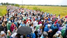 Традиционный крестный ход Вирля – Почаев собрал несколько тысяч верующих