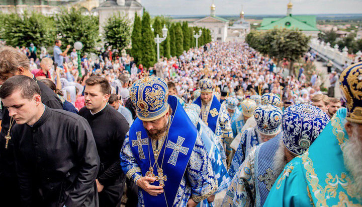 Епископ Барышевский Виктор (Коцаба) на торжествах в Почаевской лавре. Фото: Facebook