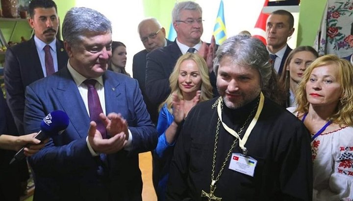 Petro Poroshenko and the OCU 