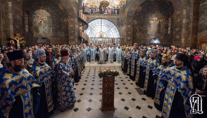 Всенічне бдіння в Києво-Печерській лаврі. Фото: Інформаційно-просвітницький відділ УПЦ