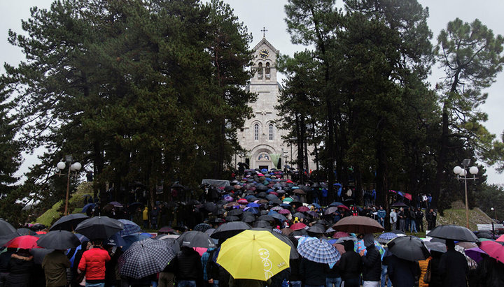 Віряни Чорногорії виступають проти антицерковного закону. Фото: ria.ru