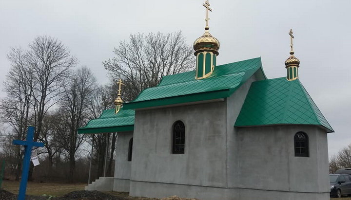 В Растове освятили новый храм в честь Рождества Пресвятой Богородицы. Фото: facebook.com/Владимир Красуля